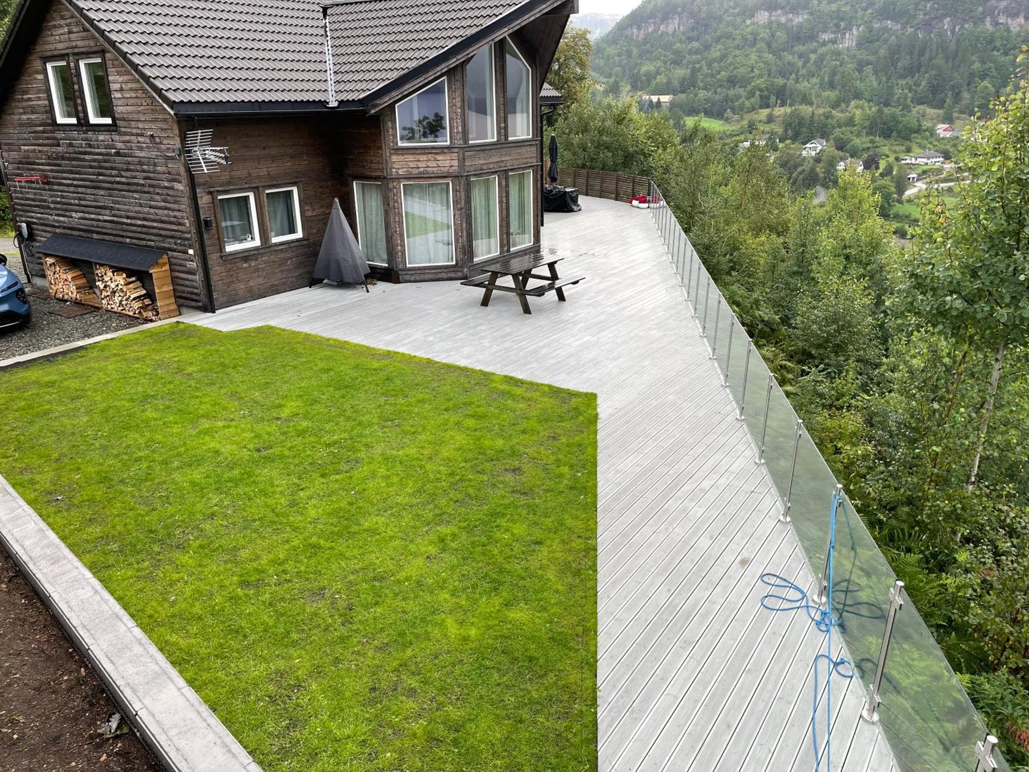 Lakes And Mountain, We Got Both! Moi Exterior foto